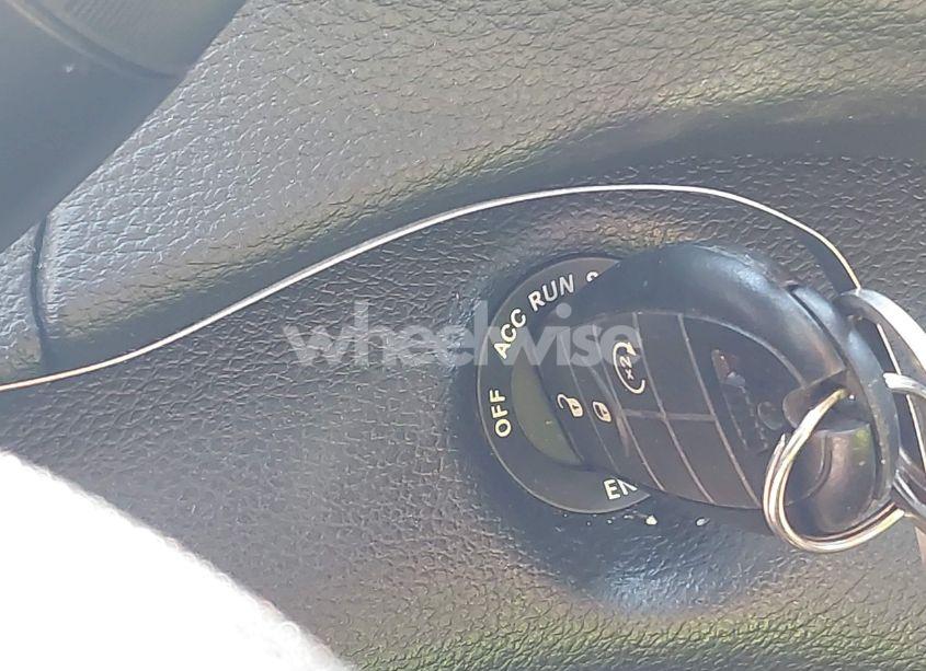 Photo 11 of 2014 Jeep Cherokee LATITUDE (VIN 1C4PJMCSXEW294950)