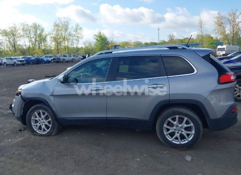 Photo 14 of 2014 Jeep Cherokee LATITUDE (VIN 1C4PJMCSXEW294950)