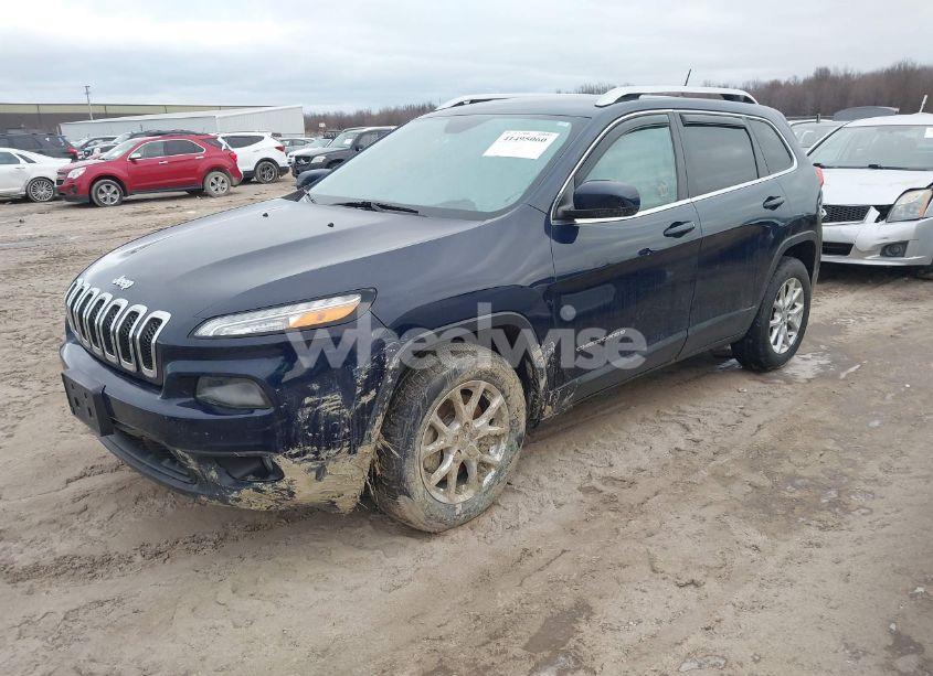 Photo 2 of 2014 Jeep Cherokee LATITUDE (VIN 1C4PJMCSXEW310855)