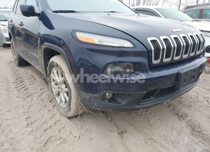 Photo 6 of 2014 Jeep Cherokee LATITUDE (VIN 1C4PJMCSXEW310855)