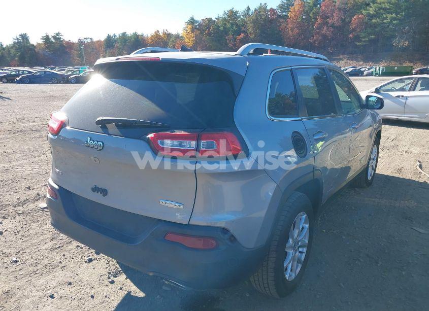 Photo 4 of 2015 Jeep Cherokee LATITUDE (VIN 1C4PJMCSXFW501628)