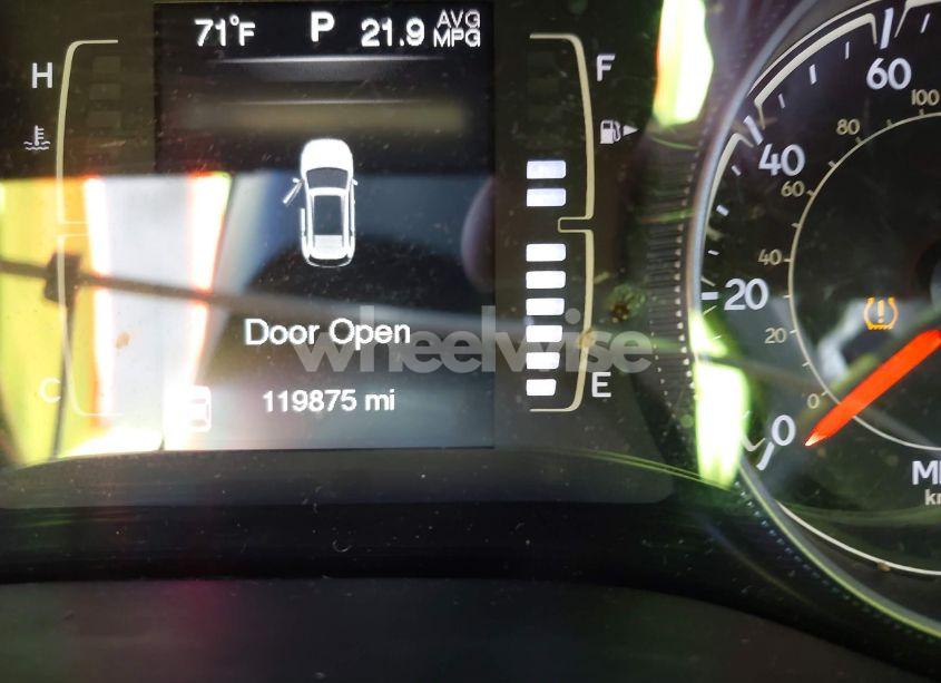 Photo 15 of 2015 Jeep Cherokee LATITUDE (VIN 1C4PJMCSXFW565538)