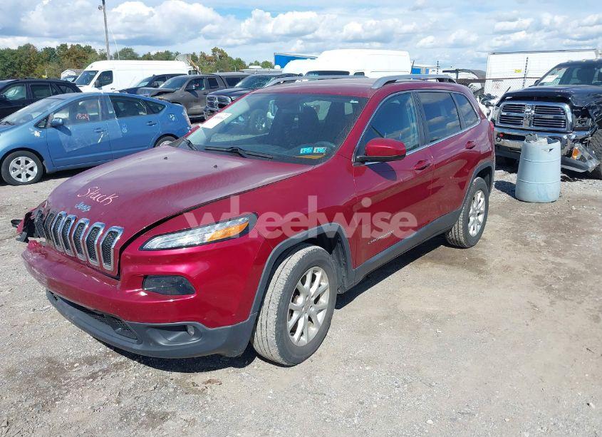 Photo 2 of 2015 Jeep Cherokee LATITUDE (VIN 1C4PJMCSXFW565538)