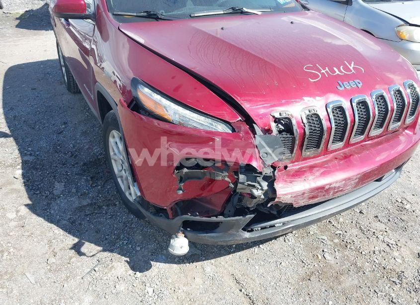 Photo 6 of 2015 Jeep Cherokee LATITUDE (VIN 1C4PJMCSXFW565538)