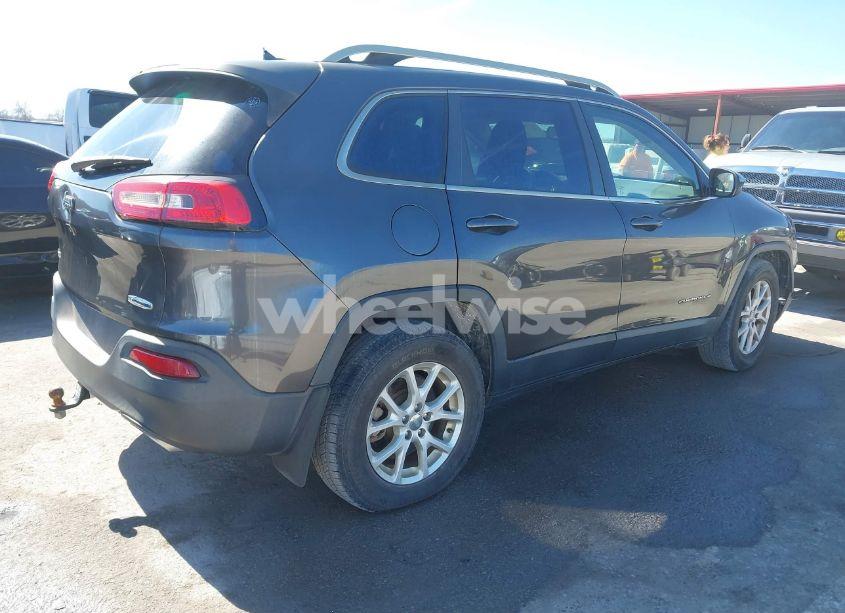 Photo 4 of 2015 Jeep Cherokee LATITUDE (VIN 1C4PJMCSXFW615970)