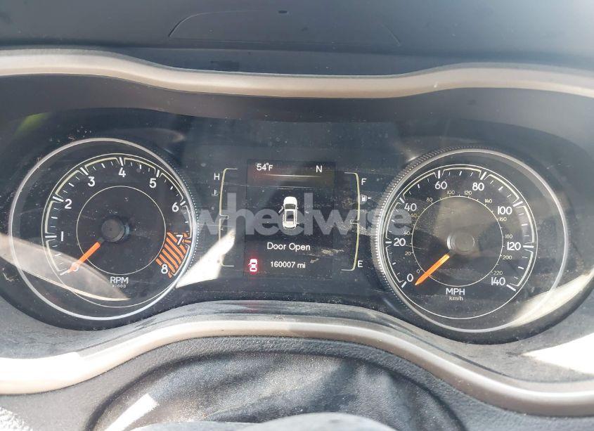 Photo 7 of 2015 Jeep Cherokee LATITUDE (VIN 1C4PJMCSXFW615970)