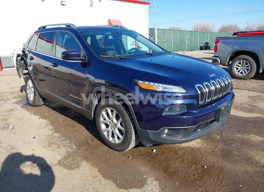 2015 Jeep Cherokee LATITUDE (VIN 1C4PJMCSXFW698204) main photo