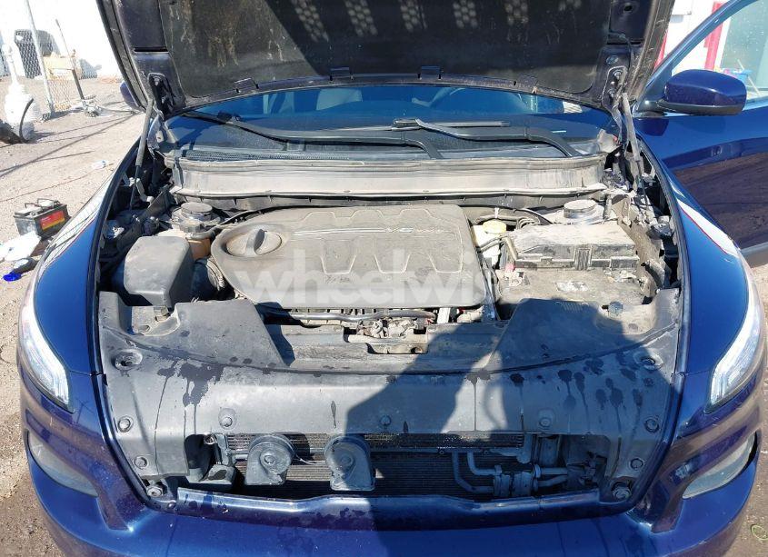 Photo 10 of 2015 Jeep Cherokee LATITUDE (VIN 1C4PJMCSXFW698204)