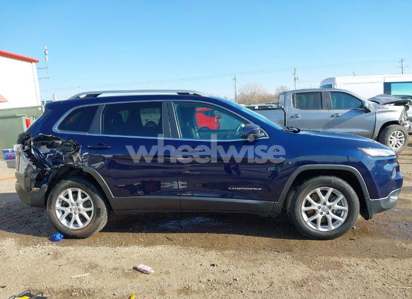 Photo 13 of 2015 Jeep Cherokee LATITUDE (VIN 1C4PJMCSXFW698204)