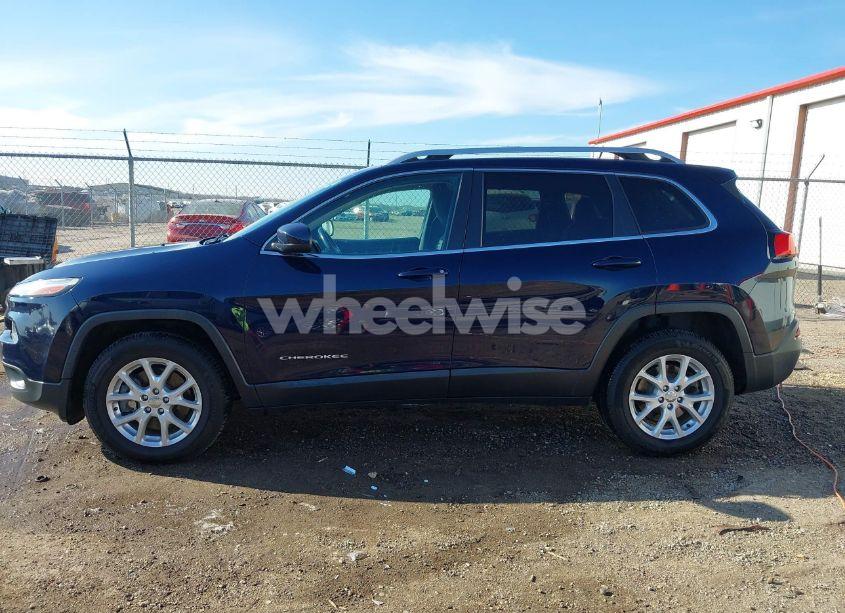 Photo 14 of 2015 Jeep Cherokee LATITUDE (VIN 1C4PJMCSXFW698204)