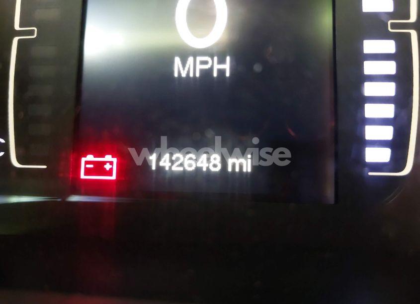 Photo 15 of 2015 Jeep Cherokee LATITUDE (VIN 1C4PJMCSXFW698204)