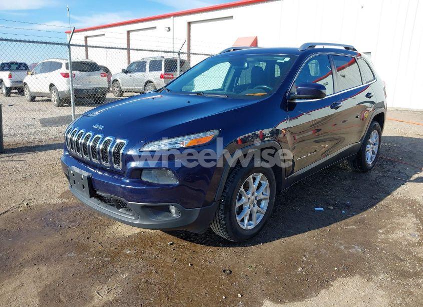 Photo 2 of 2015 Jeep Cherokee LATITUDE (VIN 1C4PJMCSXFW698204)
