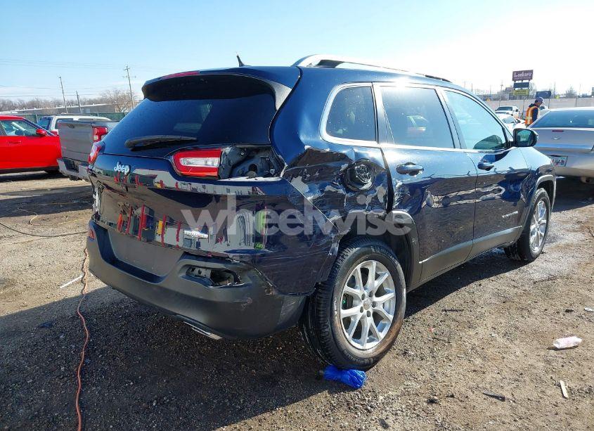 Photo 4 of 2015 Jeep Cherokee LATITUDE (VIN 1C4PJMCSXFW698204)