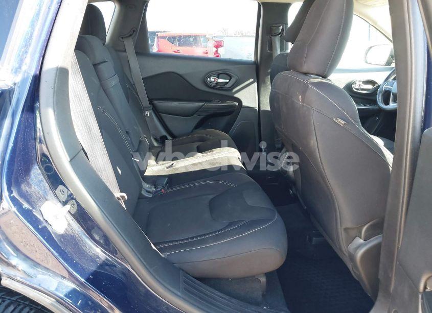 Photo 8 of 2015 Jeep Cherokee LATITUDE (VIN 1C4PJMCSXFW698204)