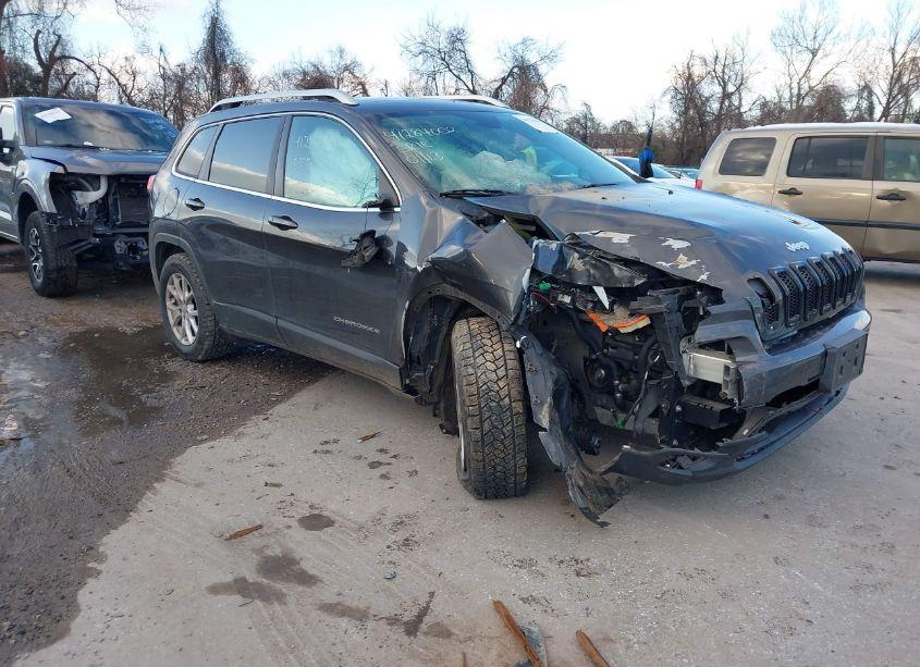 2015 Jeep Cherokee LATITUDE (VIN 1C4PJMCSXFW752634) main photo