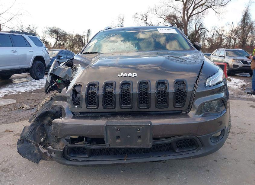 Photo 12 of 2015 Jeep Cherokee LATITUDE (VIN 1C4PJMCSXFW752634)