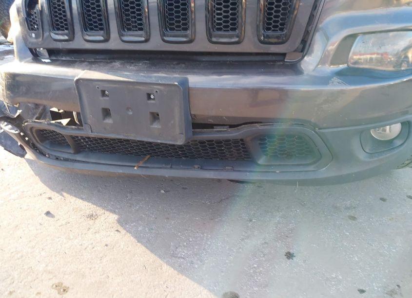 Photo 17 of 2015 Jeep Cherokee LATITUDE (VIN 1C4PJMCSXFW752634)