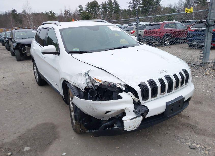 2015 Jeep Cherokee LATITUDE (VIN 1C4PJMCSXFW789991) main photo