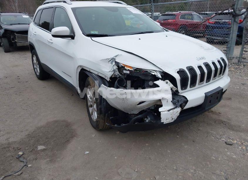 Photo 6 of 2015 Jeep Cherokee LATITUDE (VIN 1C4PJMCSXFW789991)