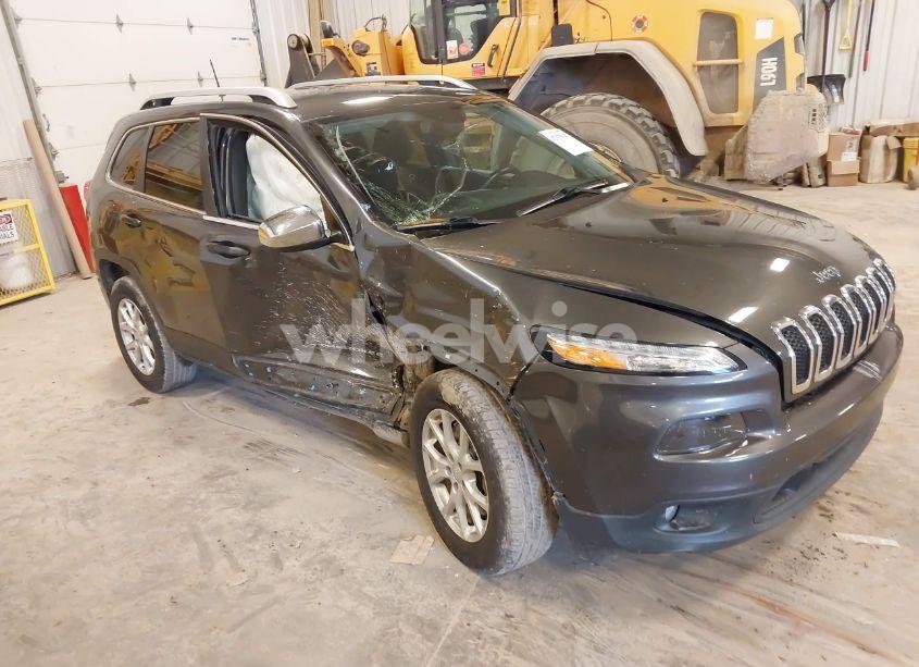 2016 Jeep Cherokee LATITUDE (VIN 1C4PJMCSXGW147918) main photo