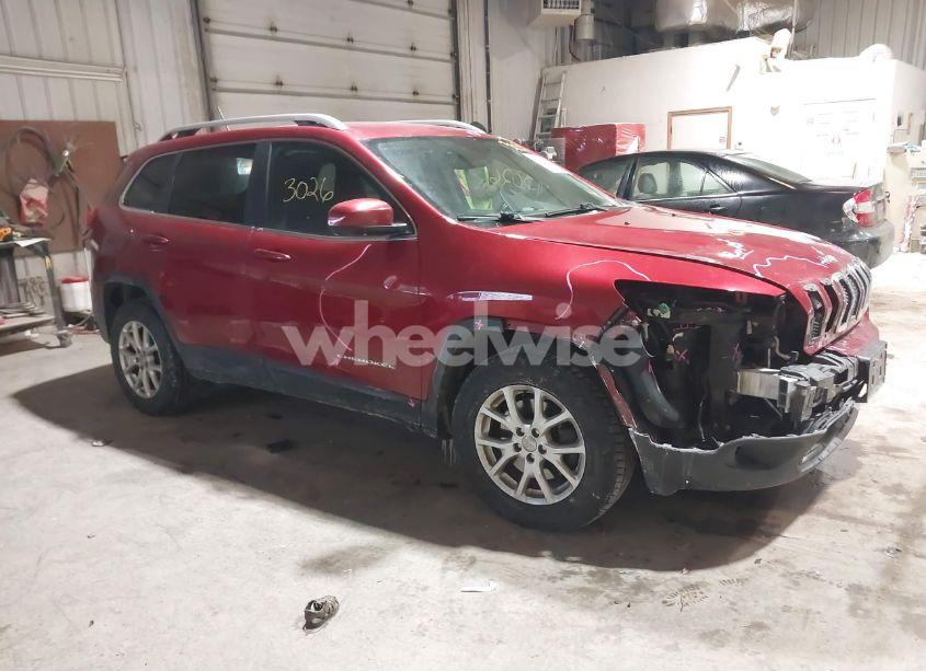 2016 Jeep Cherokee LATITUDE (VIN 1C4PJMCSXGW246402) main photo