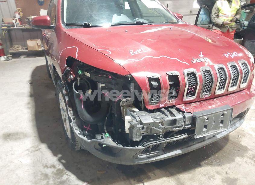 Photo 6 of 2016 Jeep Cherokee LATITUDE (VIN 1C4PJMCSXGW246402)