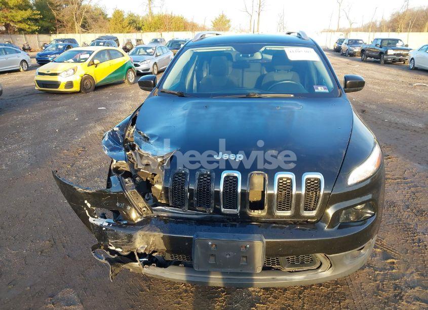 Photo 13 of 2017 Jeep Cherokee LATITUDE 4X4 (VIN 1C4PJMCSXHW532526)