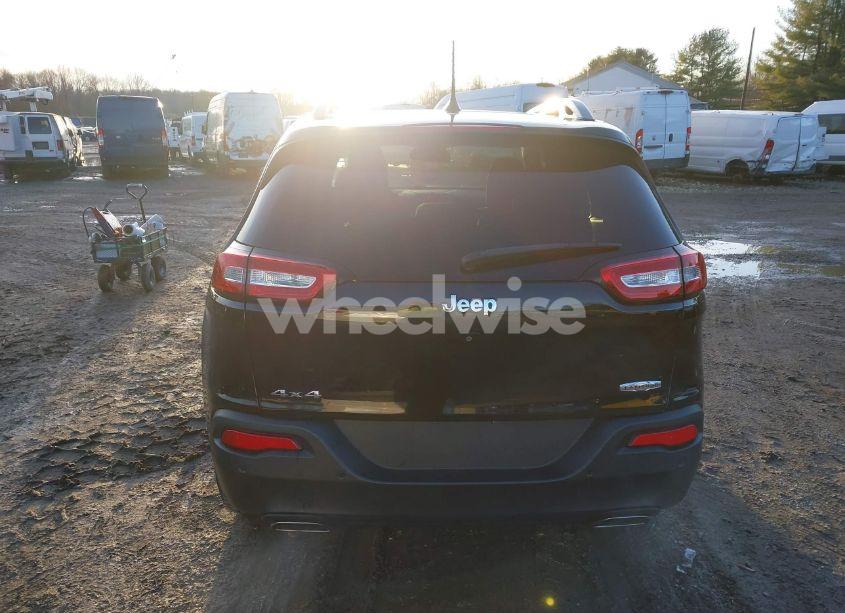 Photo 17 of 2017 Jeep Cherokee LATITUDE 4X4 (VIN 1C4PJMCSXHW532526)