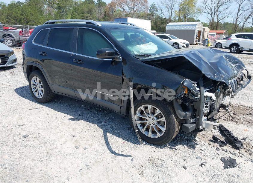 2019 Jeep Cherokee LATITUDE 4X4 (VIN 1C4PJMCX2KD307175) main photo