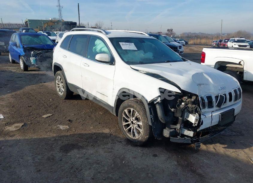 2019 Jeep Cherokee LATITUDE 4X4 (VIN 1C4PJMCX2KD356537) main photo