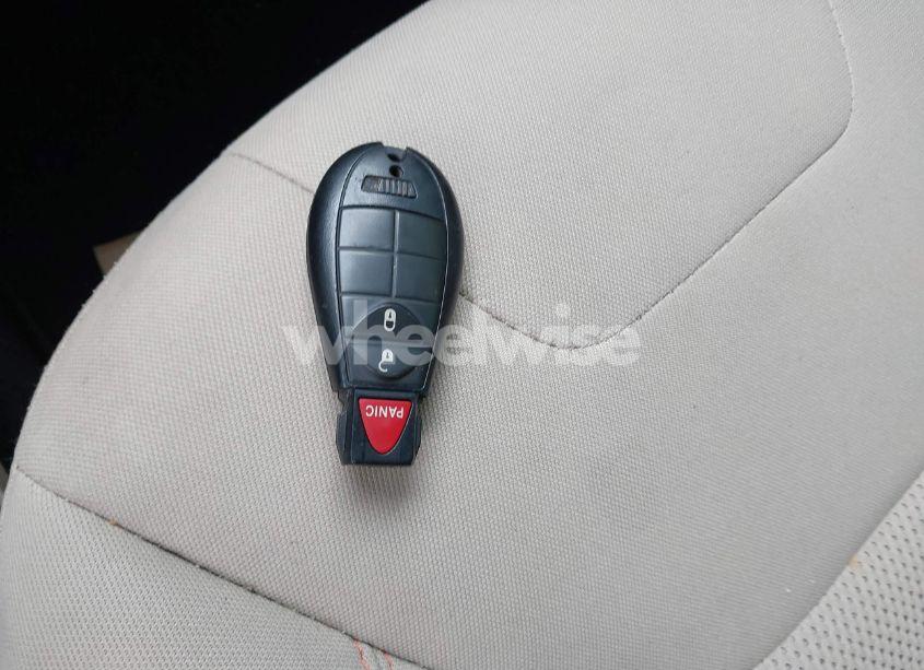 Photo 11 of 2019 Jeep Cherokee LATITUDE 4X4 (VIN 1C4PJMCX5KD124305)