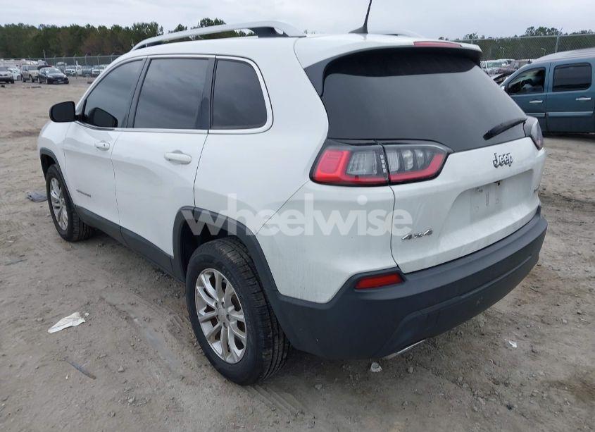 Photo 3 of 2019 Jeep Cherokee LATITUDE 4X4 (VIN 1C4PJMCX5KD124305)