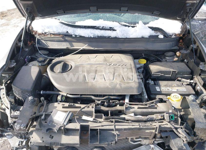 Photo 10 of 2018 Jeep Cherokee LATITUDE 4X4 (VIN 1C4PJMCX7JD560071)