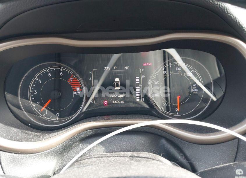 Photo 7 of 2018 Jeep Cherokee LATITUDE 4X4 (VIN 1C4PJMCX7JD560071)