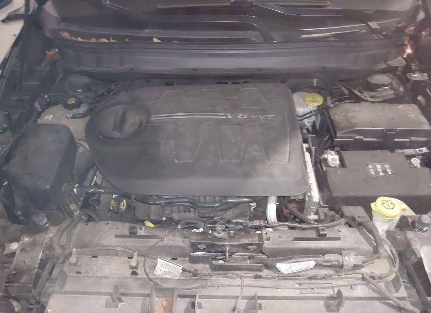 Photo 10 of 2018 Jeep Cherokee LATITUDE (VIN 1C4PJMCXXJD546391)