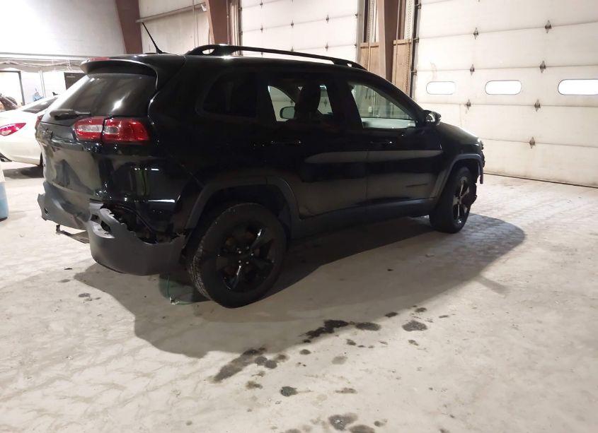 Photo 4 of 2018 Jeep Cherokee LATITUDE (VIN 1C4PJMCXXJD546391)