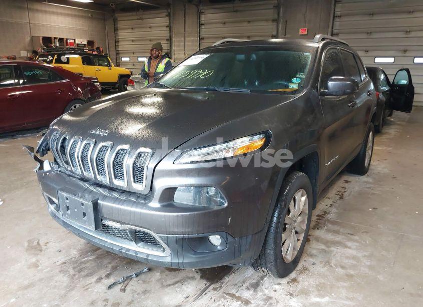 Photo 2 of 2014 Jeep Cherokee LIMITED (VIN 1C4PJMDB0EW300382)