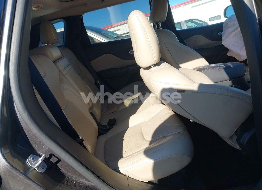 Photo 8 of 2015 Jeep Cherokee LIMITED (VIN 1C4PJMDB0FW652489)