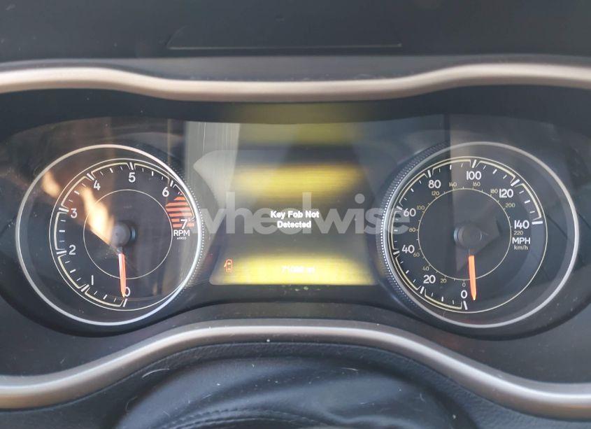 Photo 7 of 2016 Jeep Cherokee LIMITED (VIN 1C4PJMDB0GW115462)