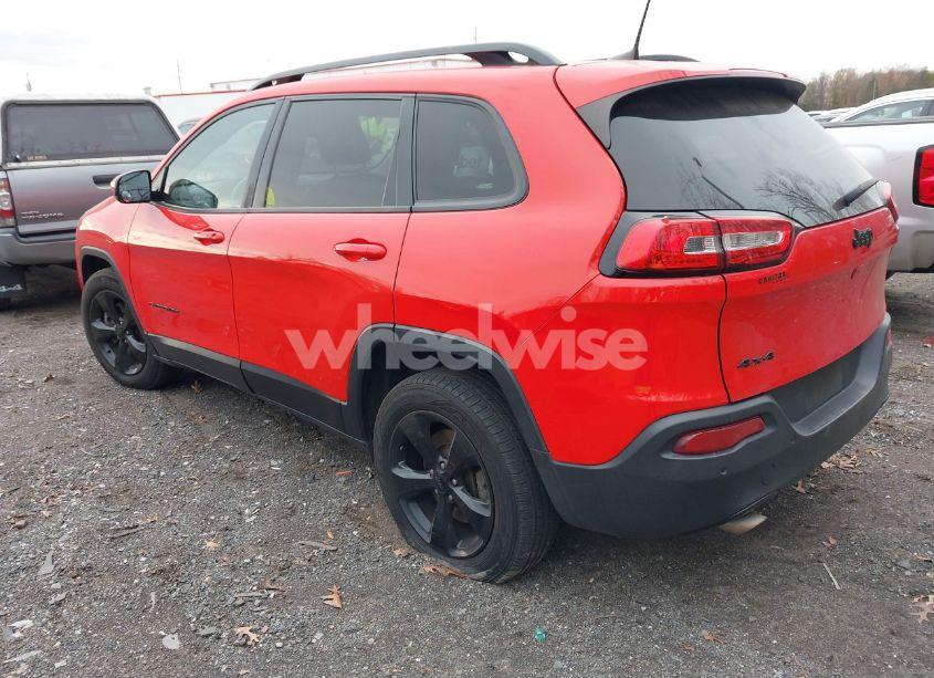 Photo 3 of 2018 Jeep Cherokee LIMITED 4X4 (VIN 1C4PJMDB0JD608304)