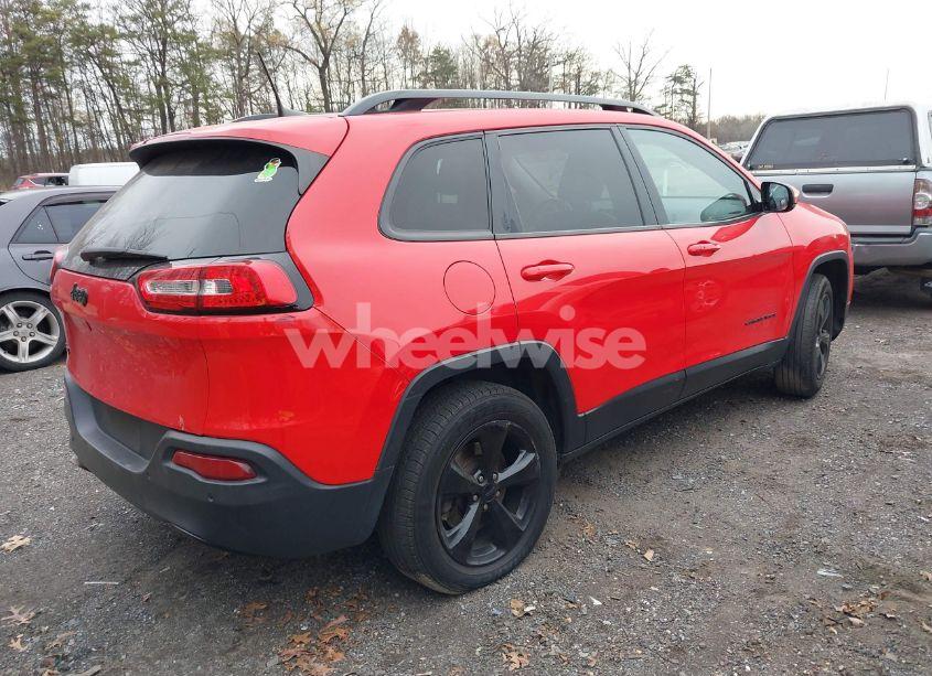Photo 4 of 2018 Jeep Cherokee LIMITED 4X4 (VIN 1C4PJMDB0JD608304)