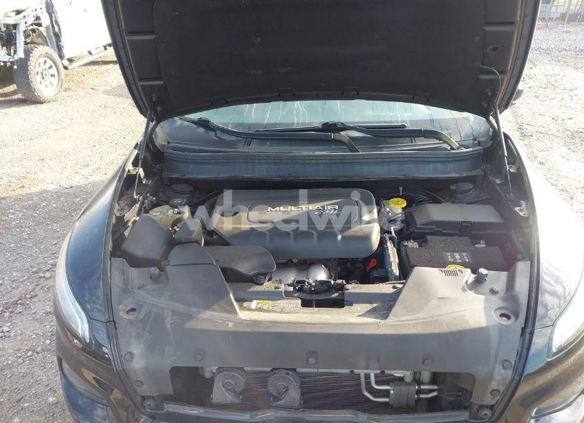 Photo 10 of 2018 Jeep Cherokee LIMITED 4X4 (VIN 1C4PJMDB0JD617018)