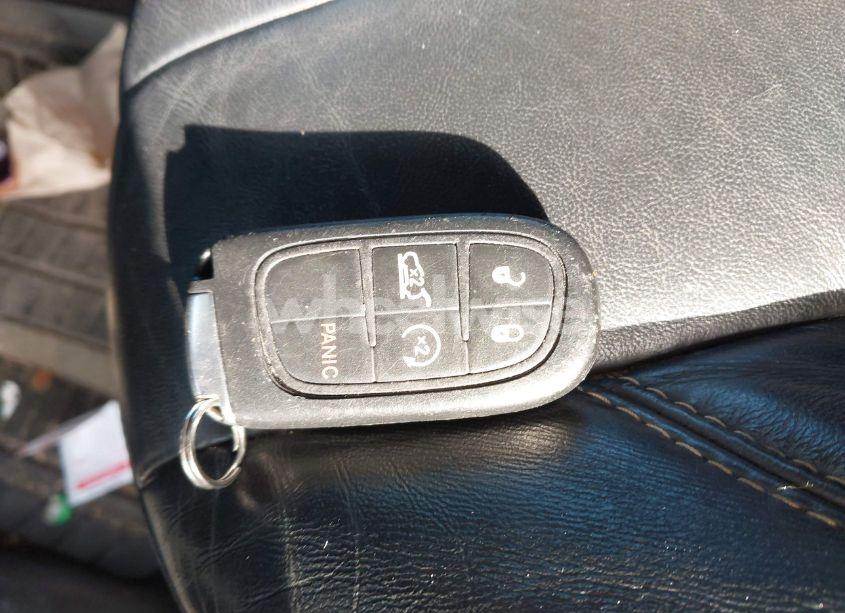 Photo 11 of 2018 Jeep Cherokee LIMITED 4X4 (VIN 1C4PJMDB0JD617018)