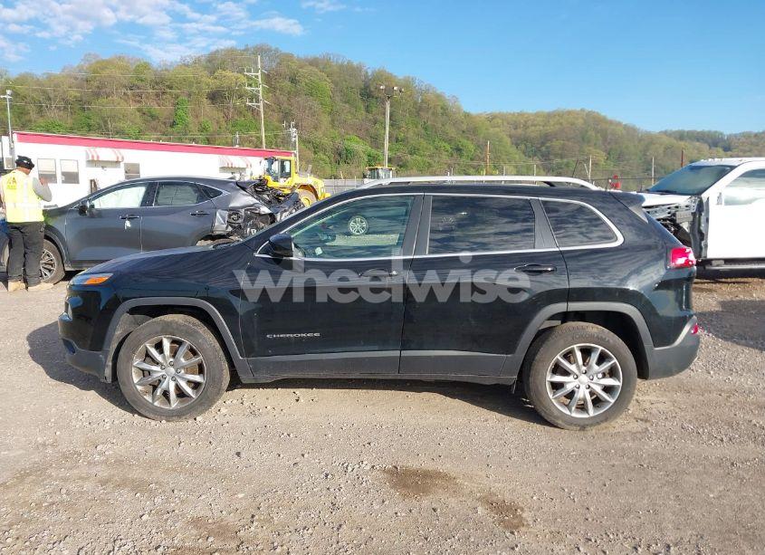 Photo 14 of 2018 Jeep Cherokee LIMITED 4X4 (VIN 1C4PJMDB0JD617018)