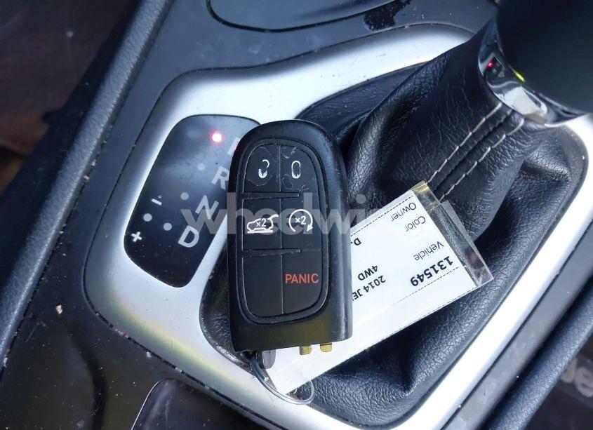 Photo 11 of 2014 Jeep Cherokee LIMITED (VIN 1C4PJMDB1EW219407)