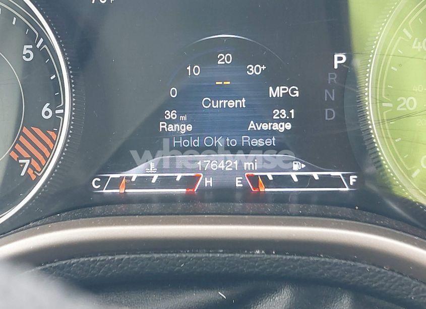 Photo 15 of 2015 Jeep Cherokee LIMITED (VIN 1C4PJMDB1FW749409)