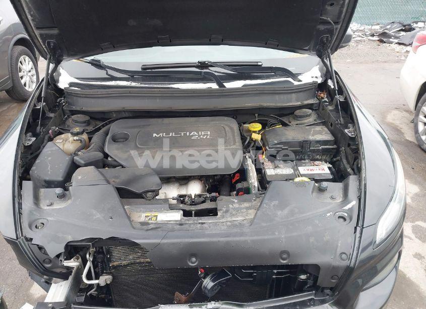 Photo 10 of 2016 Jeep Cherokee LIMITED (VIN 1C4PJMDB1GW147661)