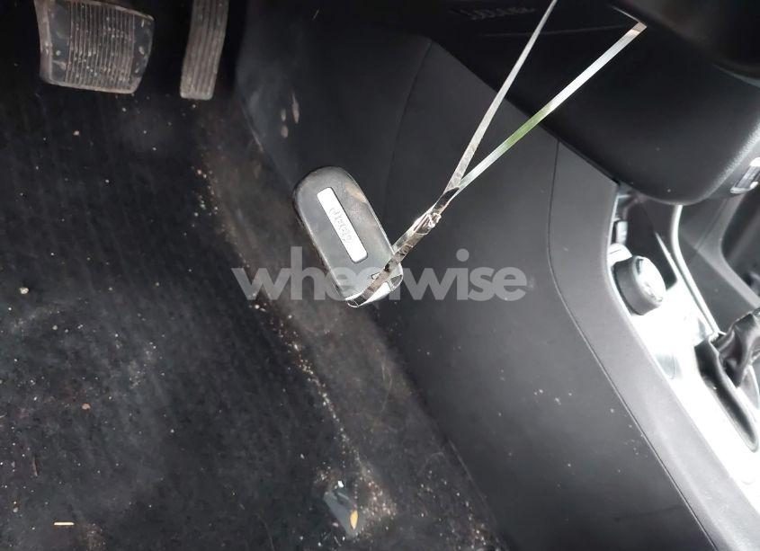 Photo 11 of 2016 Jeep Cherokee LIMITED (VIN 1C4PJMDB1GW147661)