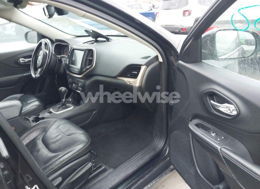 Photo 5 of 2016 Jeep Cherokee LIMITED (VIN 1C4PJMDB1GW147661)