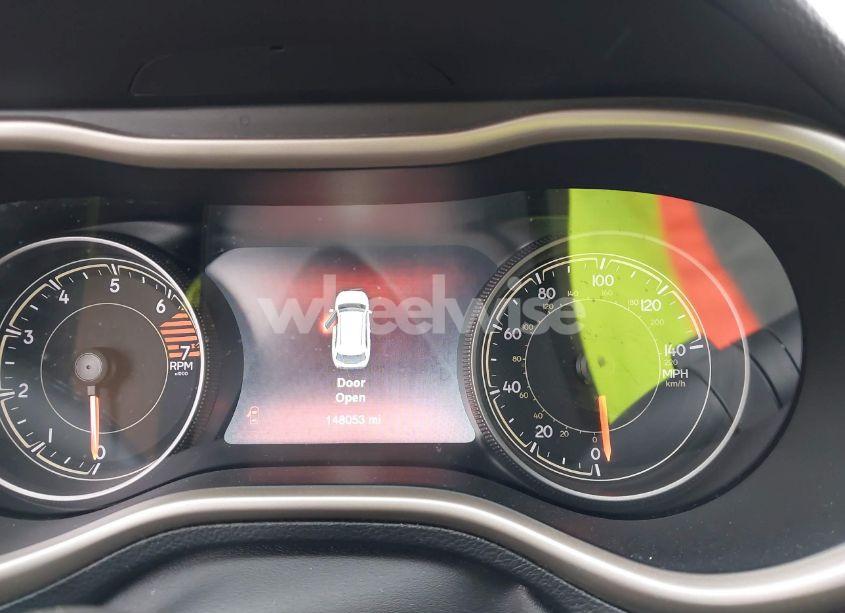 Photo 7 of 2016 Jeep Cherokee HIGH ALTITUDE (VIN 1C4PJMDB1GW310020)